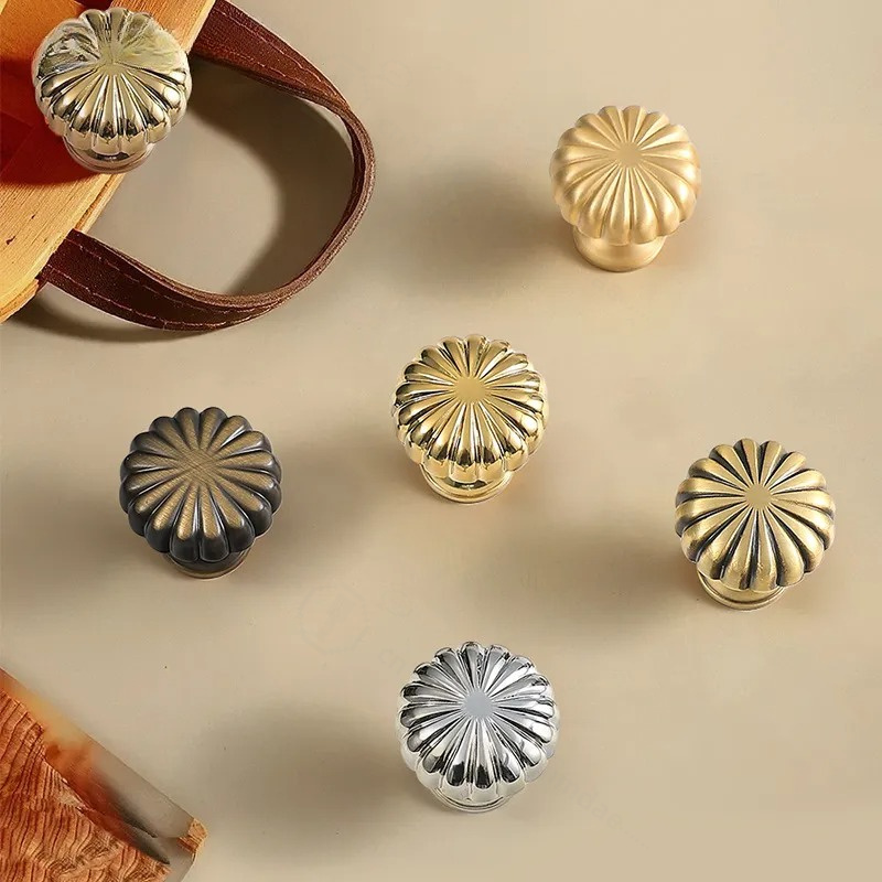 Furniture Hardware Gold - Французская простая латунная ручка-кнопка с одним